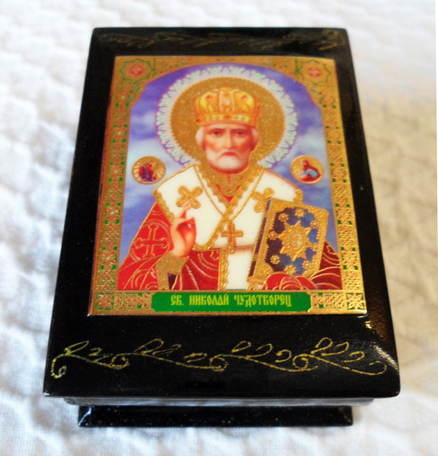 Box Small St Nicholas mitre soft