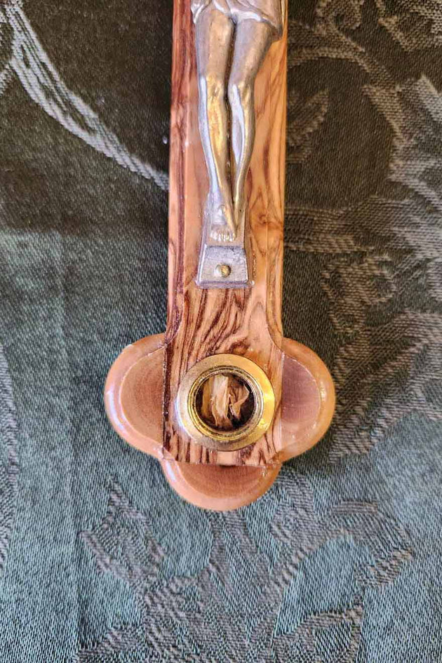 Olivewood Cross Budded 9 in